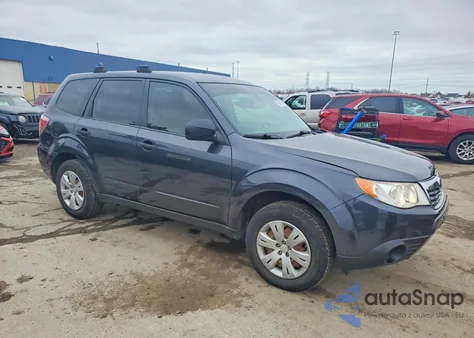 2009 Subaru Forester 2.5X z USA, uszkodzony, nr VIN JF2SH61689H772267